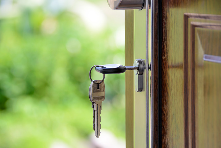 A2B Locks are able to provide local locksmiths in Great Malvern to repair your broken locks. 